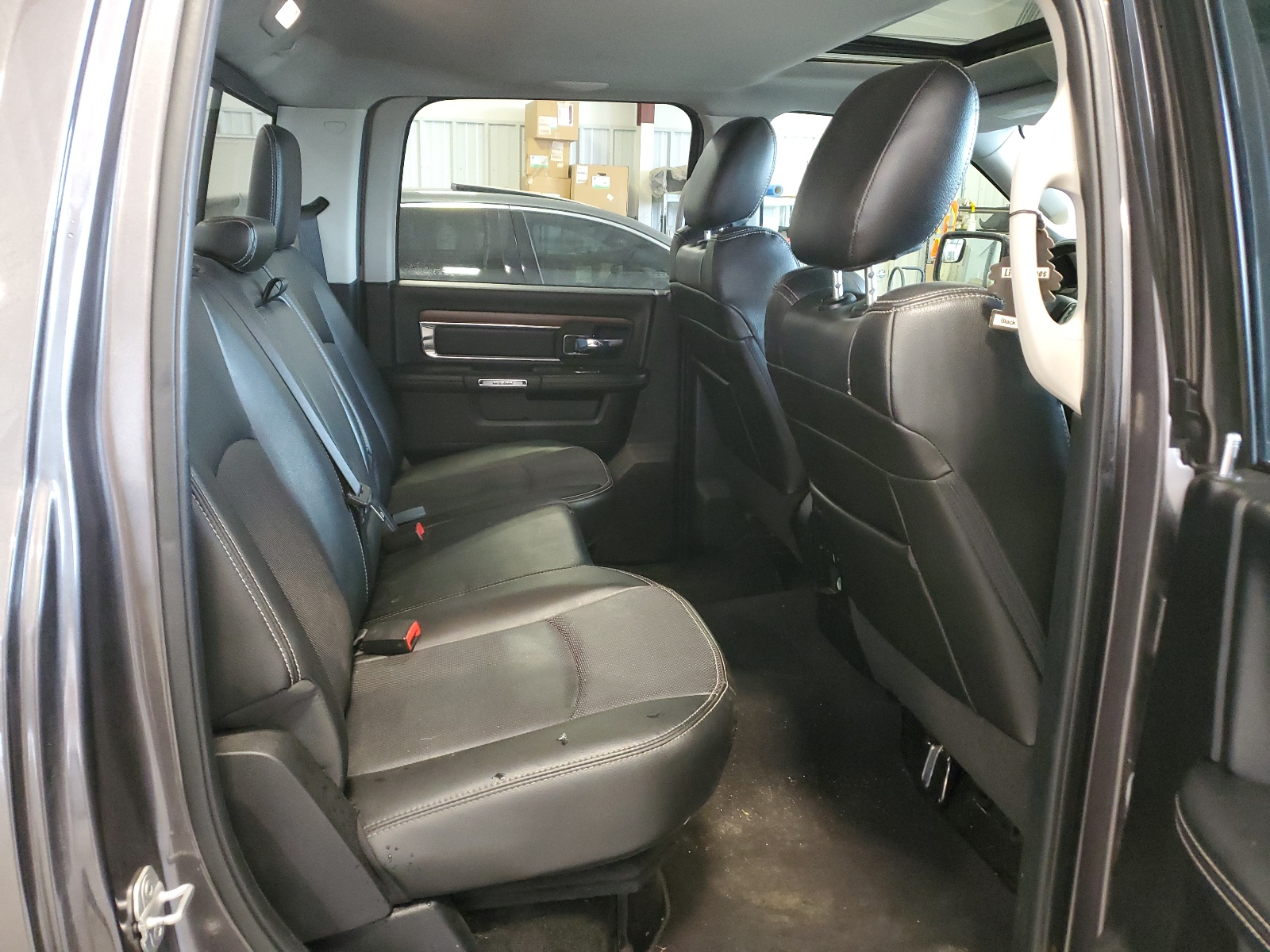 1C6RR7VM7ES425428 2014 Ram 1500 Laramie