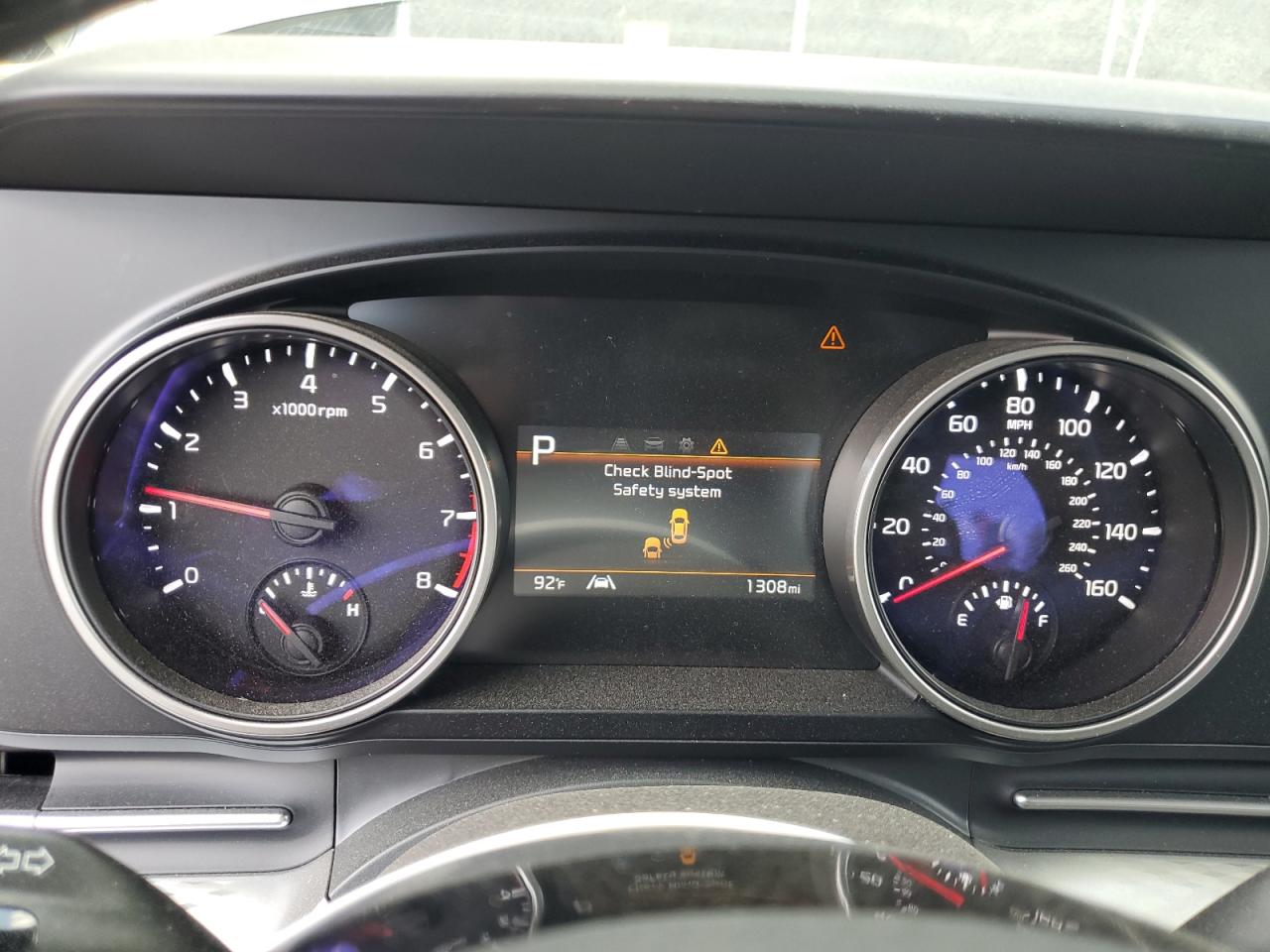 2024 Kia Carnival Lx VIN: KNDNB4H35R6362924 Lot: 58901184