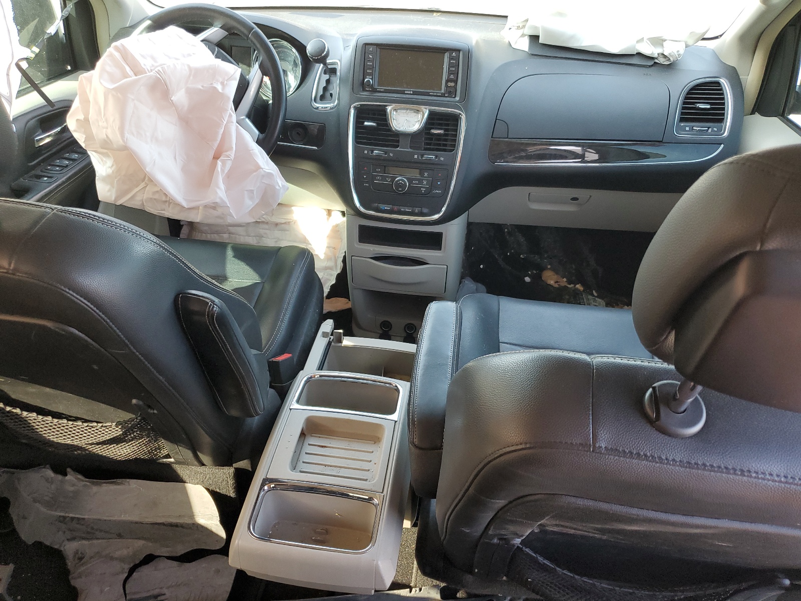 2C4RC1BG3DR630606 2013 Chrysler Town & Country Touring