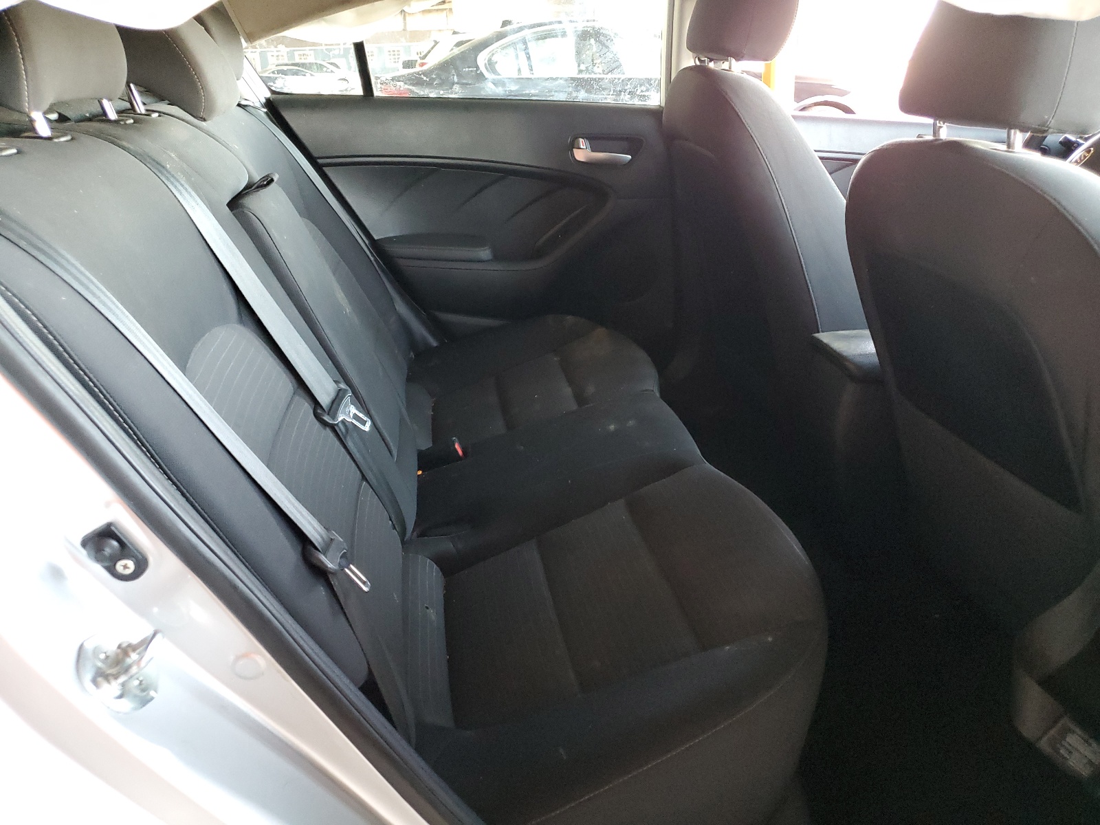 3KPFL4A71HE151579 2017 Kia Forte Lx