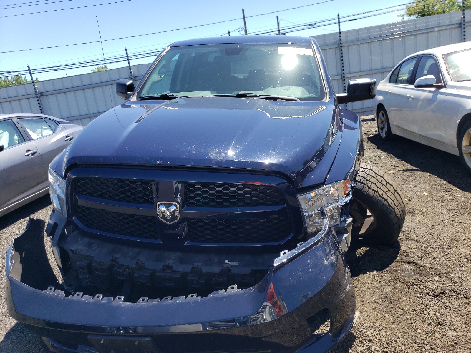 2019 Ram 1500 Classic Tradesman vin: 1C6RR7FT4KS541526