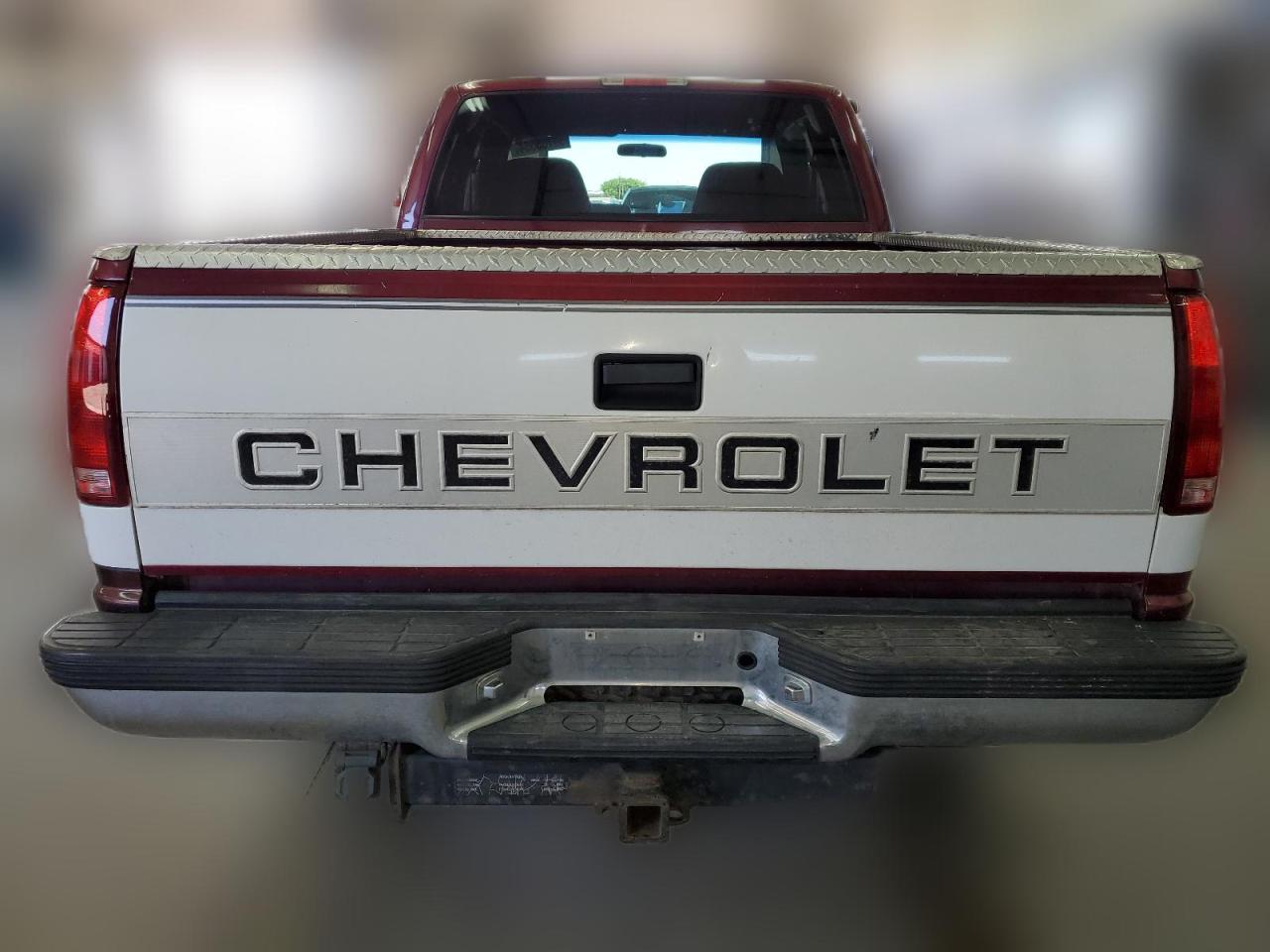 1994 Chevrolet Gmt-400 K1500 VIN: 2GCEK19K9R1327072 Lot: 59705554