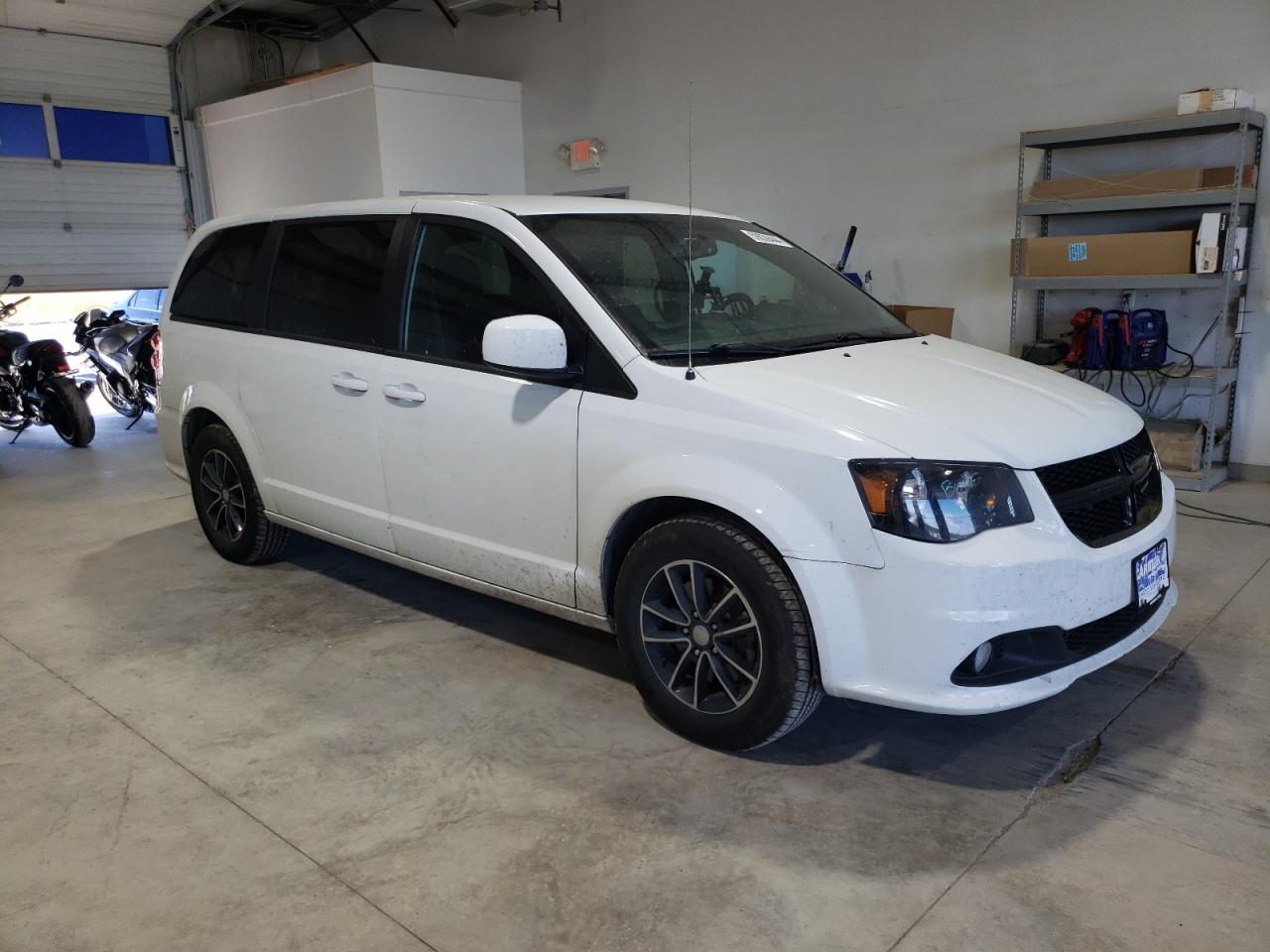 2014 Dodge Caravan - Image 4