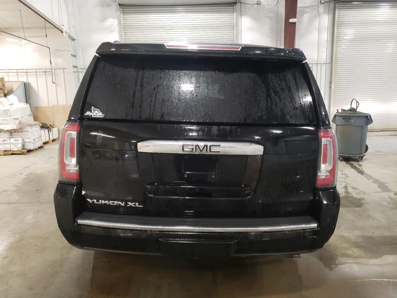 1GKS2HKJXJR139593 2018 GMC Yukon Xl Denali