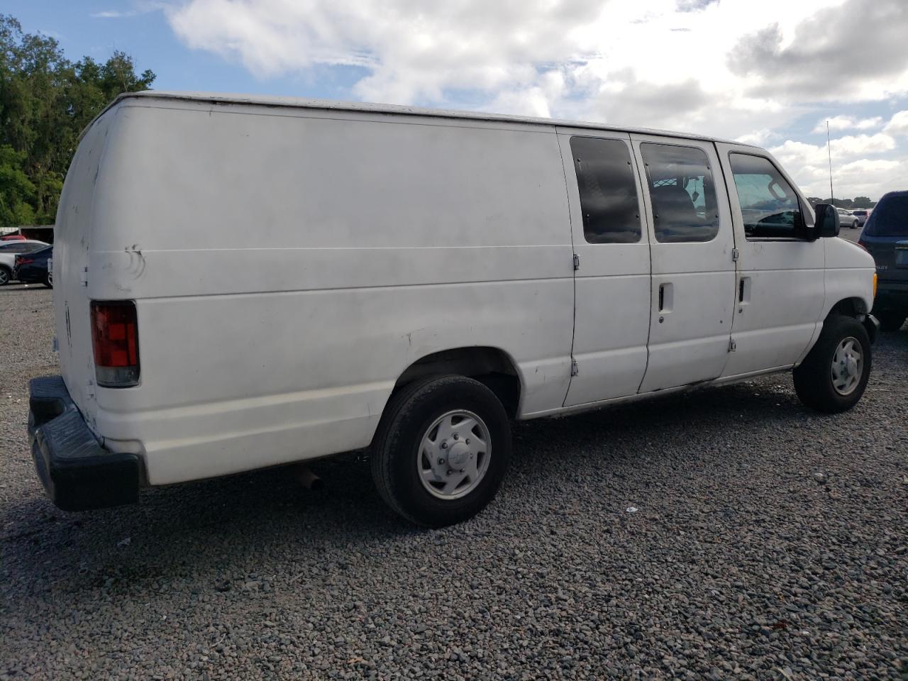 2002 Ford Econoline E250 Van VIN: 1FTNS242X2HA83710 Lot: 62406194