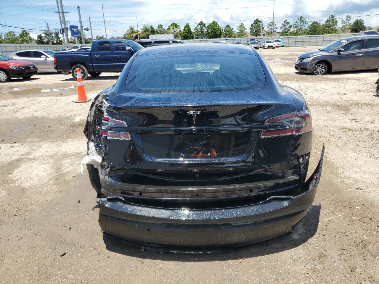 2022 Tesla Model S VIN: 5YJSA1E64NF469304 Lot: 61039934