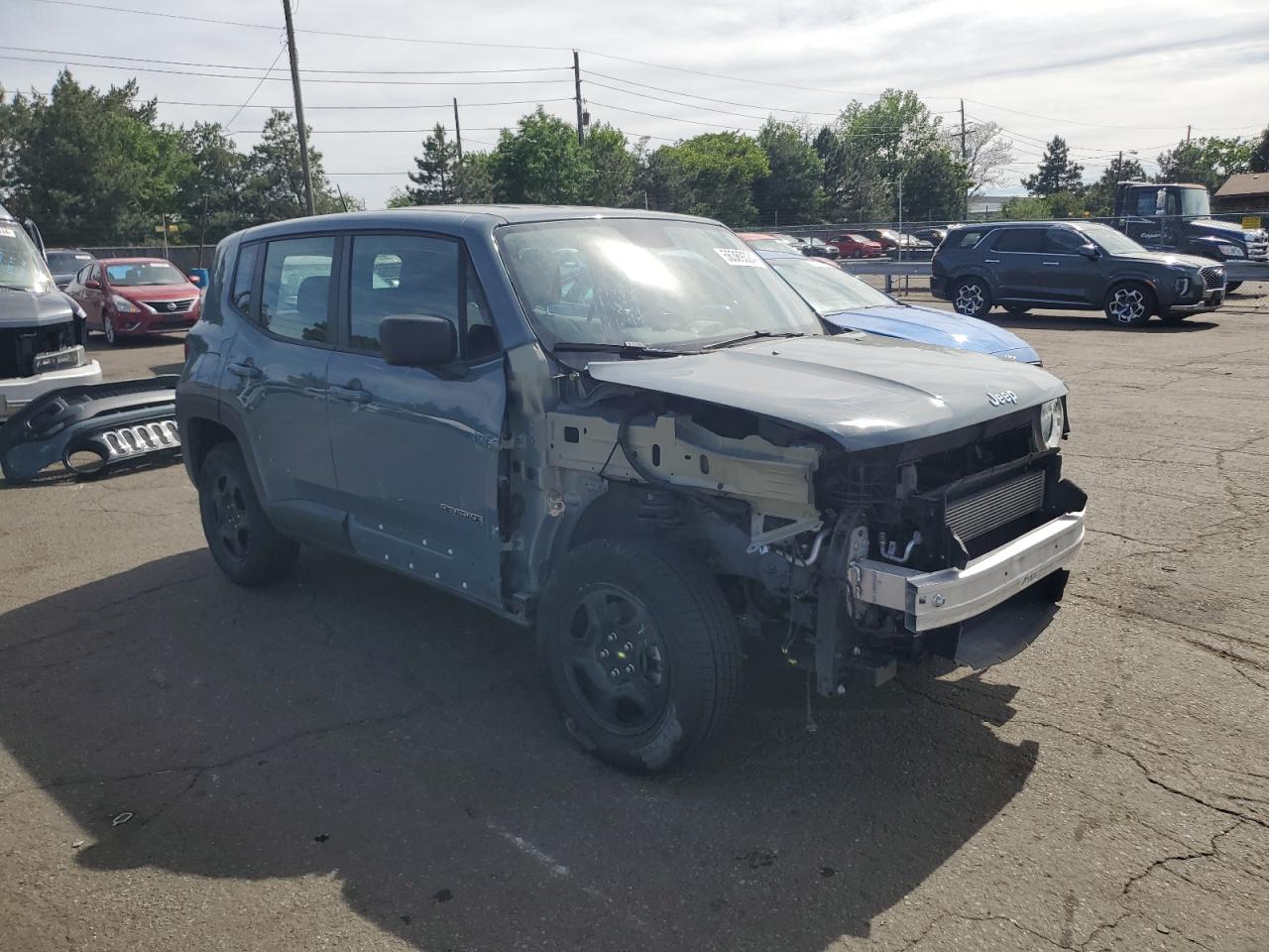 2017 Jeep Renegade Sport VIN: ZACCJBAB4HPE49550 Lot: 56369324