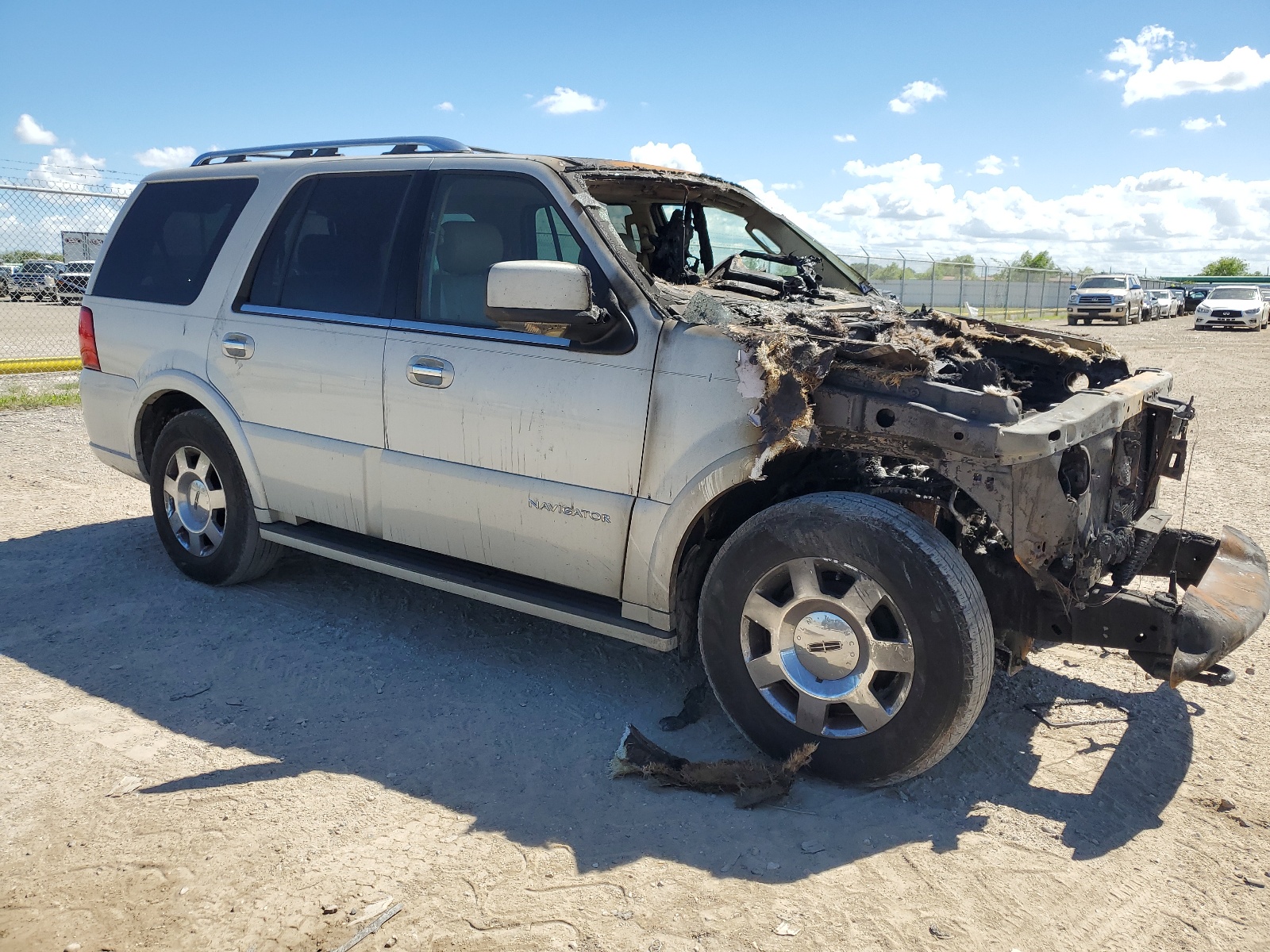 5LMFU27535LJ09370 2005 Lincoln Navigator