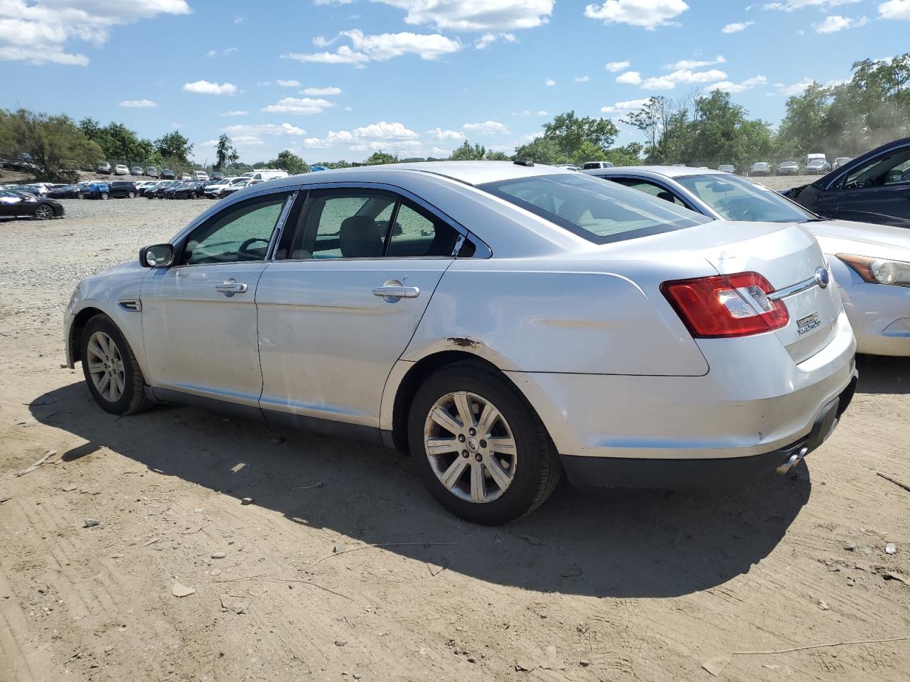 2010 Ford Taurus Se VIN: 1FAHP2DW0AG147359 Lot: 60476624