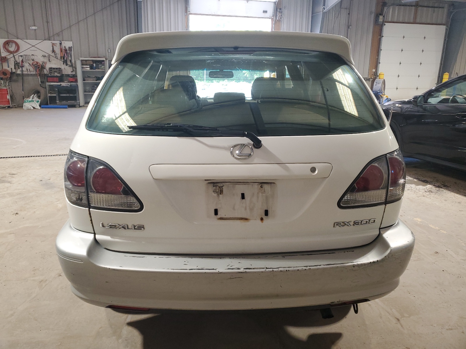 JTJGF10U810117569 2001 Lexus Rx 300