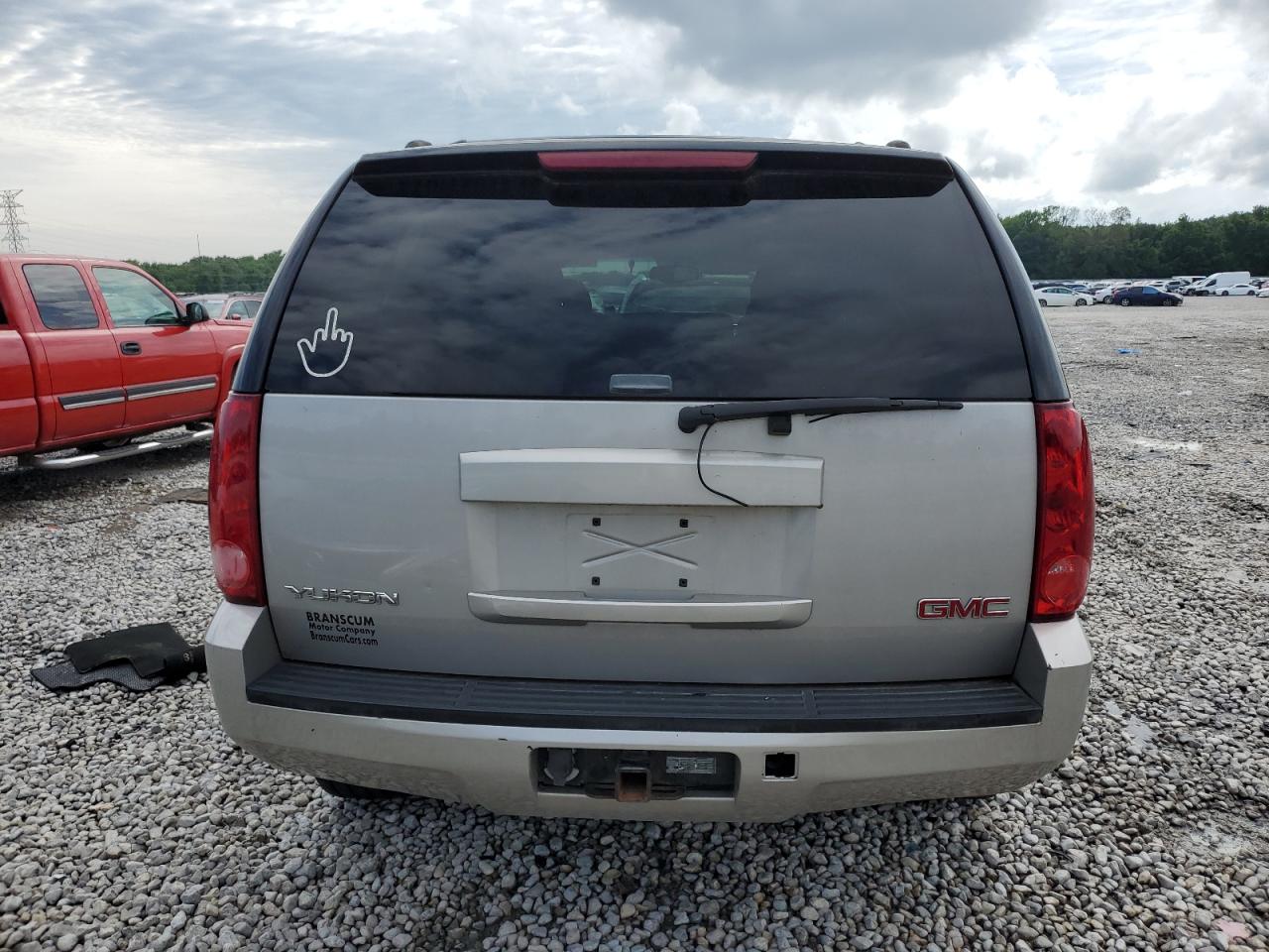 2007 GMC Yukon - Image 6