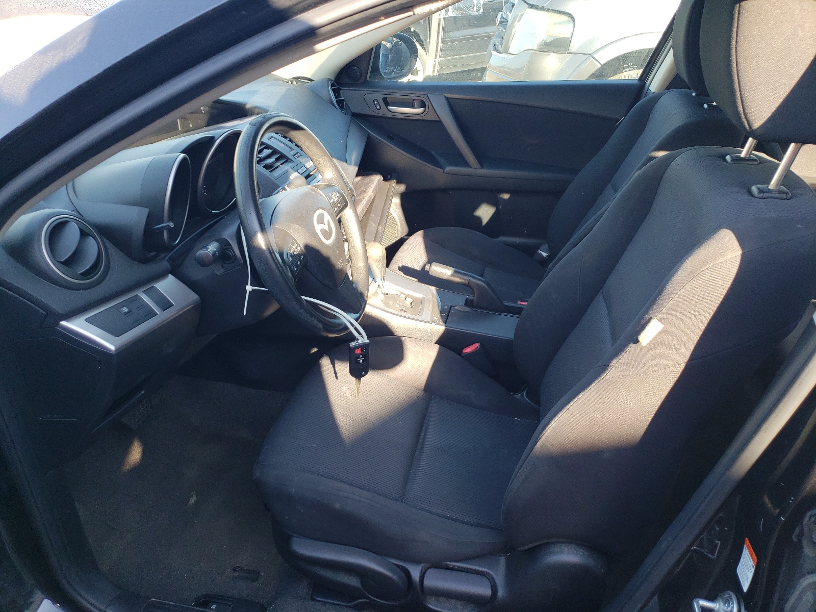 JM1BL1SF4A1349519 2010 Mazda 3 I