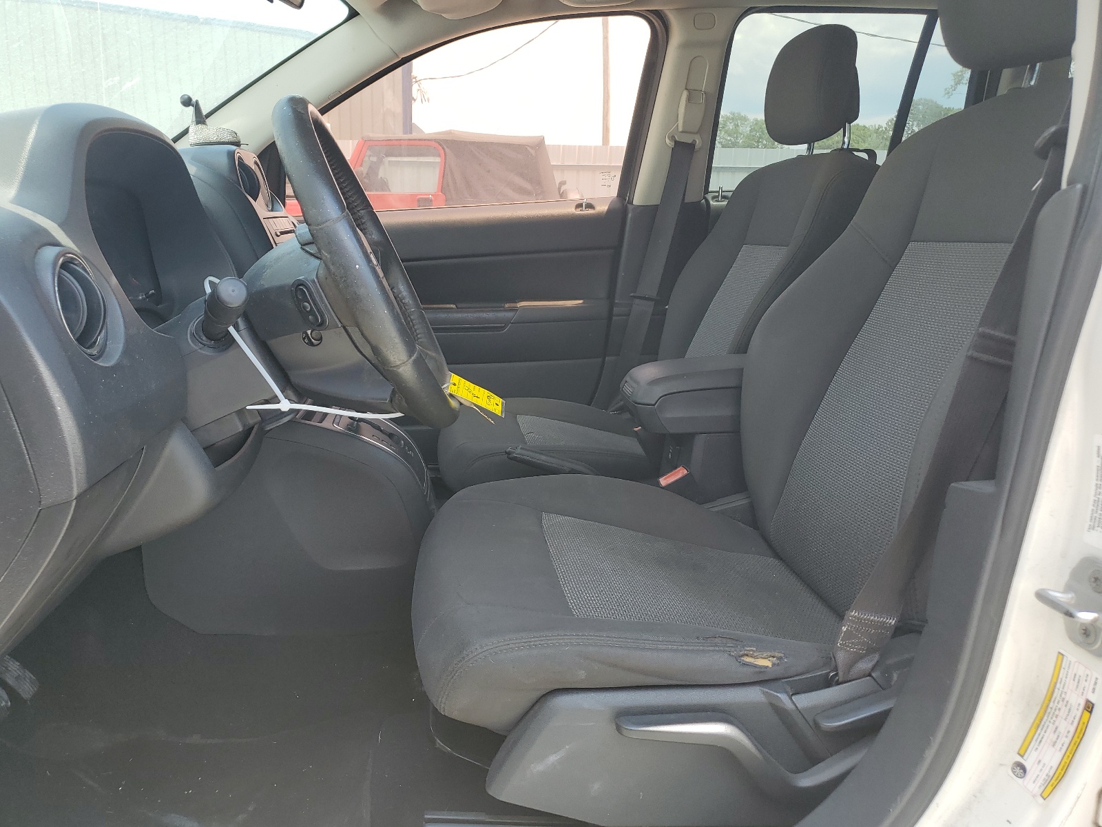 1J4NT4FA2AD575810 2010 Jeep Compass Sport