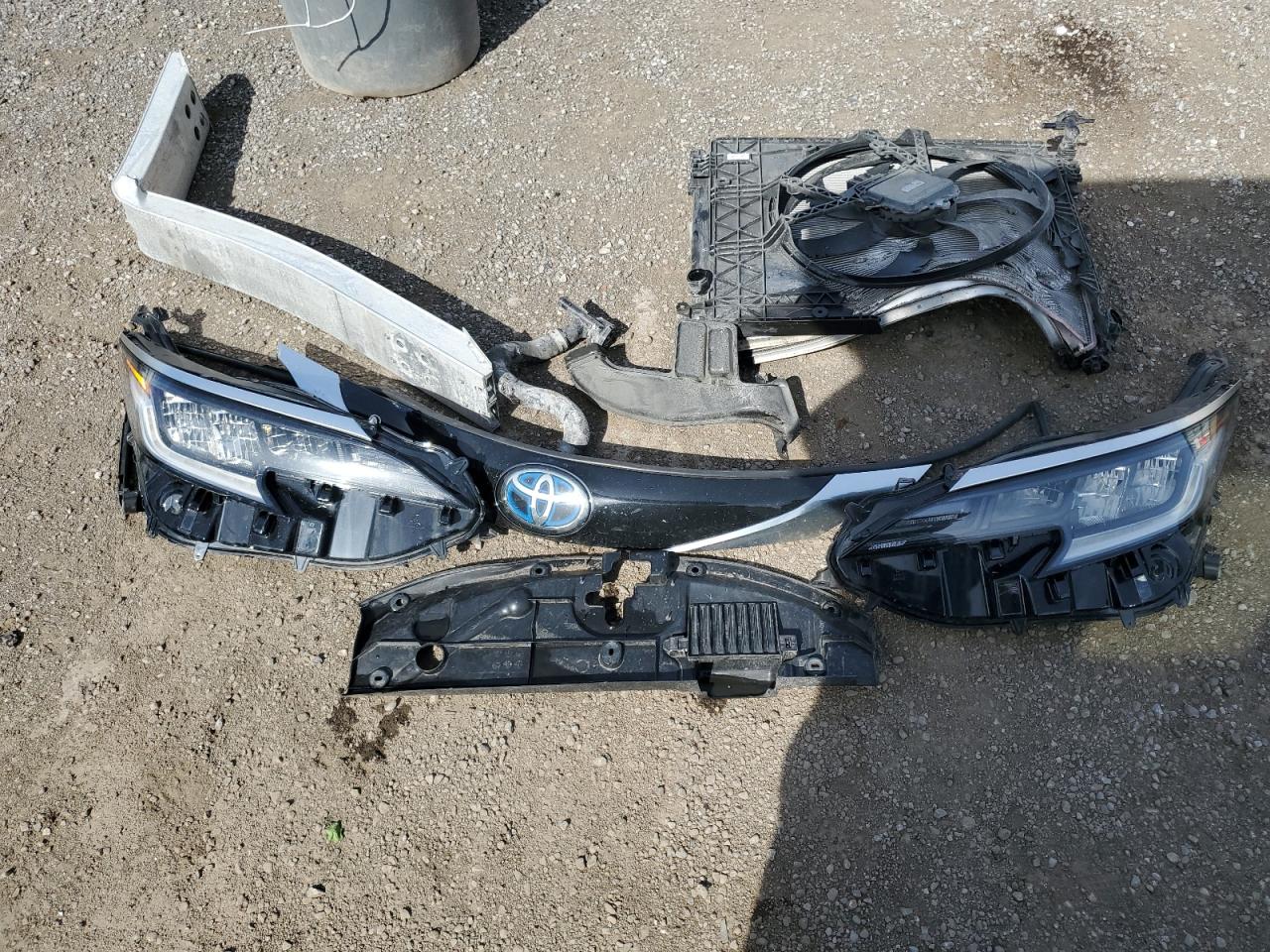 2021 Toyota Sienna Le VIN: 5TDGRKEC3MS051045 Lot: 57832044