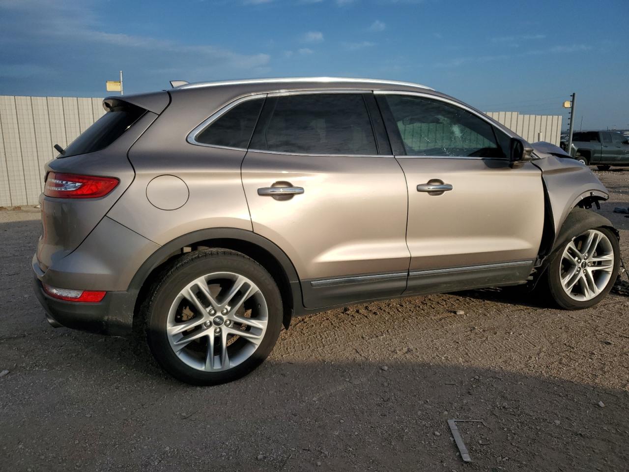 2019 Lincoln Mkc Reserve VIN: 5LMCJ3D92KUL19098 Lot: 60516904