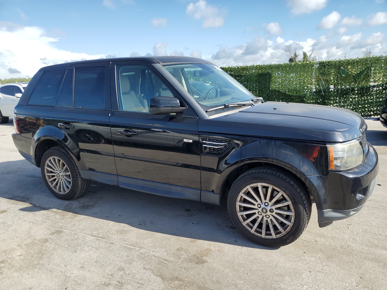 2013 Land Rover Range Rover Sport Hse vin: SALSF2D49DA783506