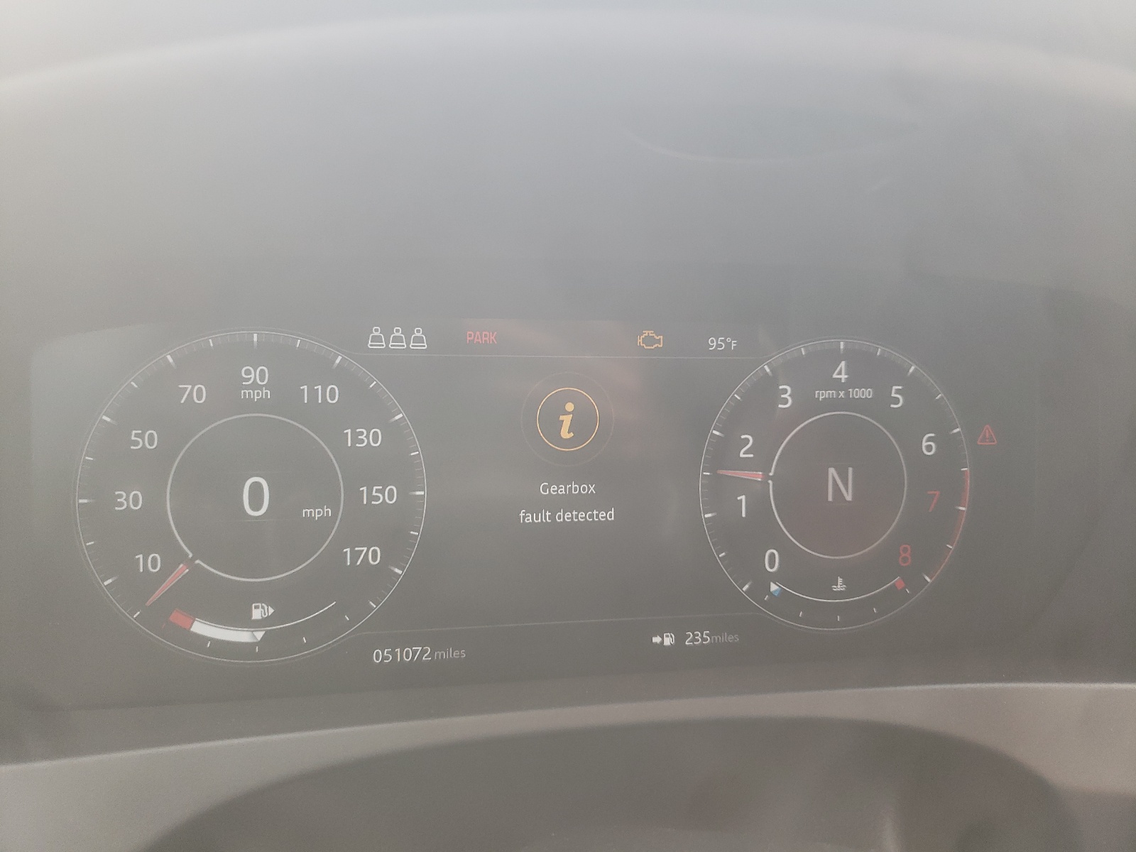 SADCP2FX0LA629642 2020 Jaguar F-Pace Checkered Flag