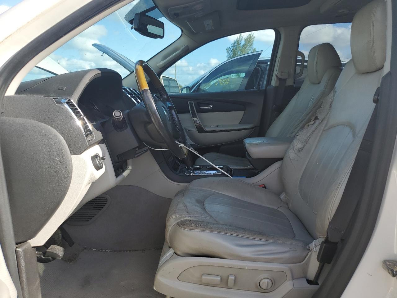 2011 GMC Acadia Denali VIN: 1GKKRTEDXBJ209145 Lot: 59715314