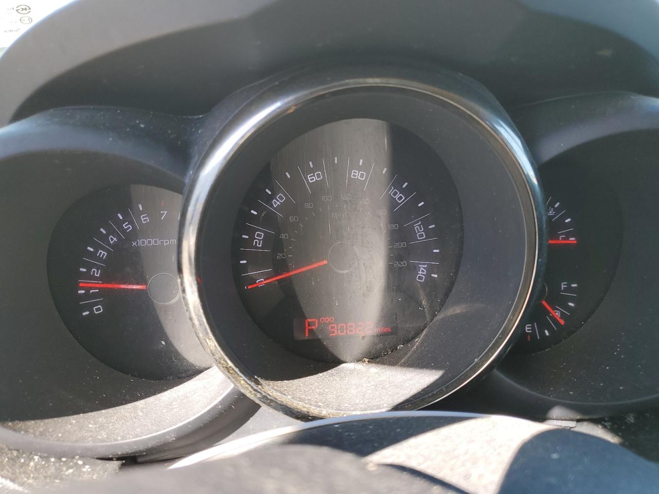 2011 Kia Soul + VIN: KNDJT2A2XB7704370 Lot: 60777564