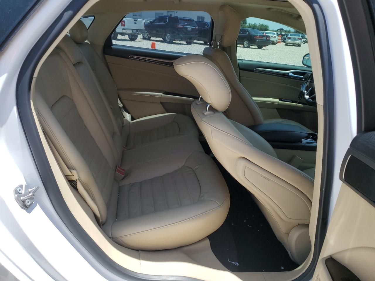 2014 Ford Fusion Se VIN: 3FA6P0HD1ER291117 Lot: 58164904