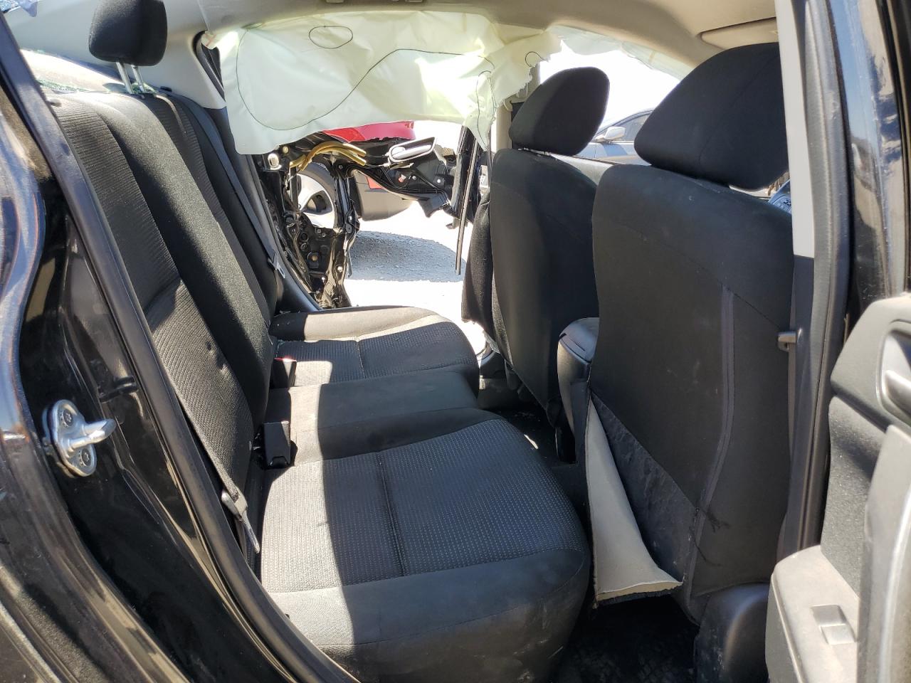 2012 Mazda 3 - Image 10