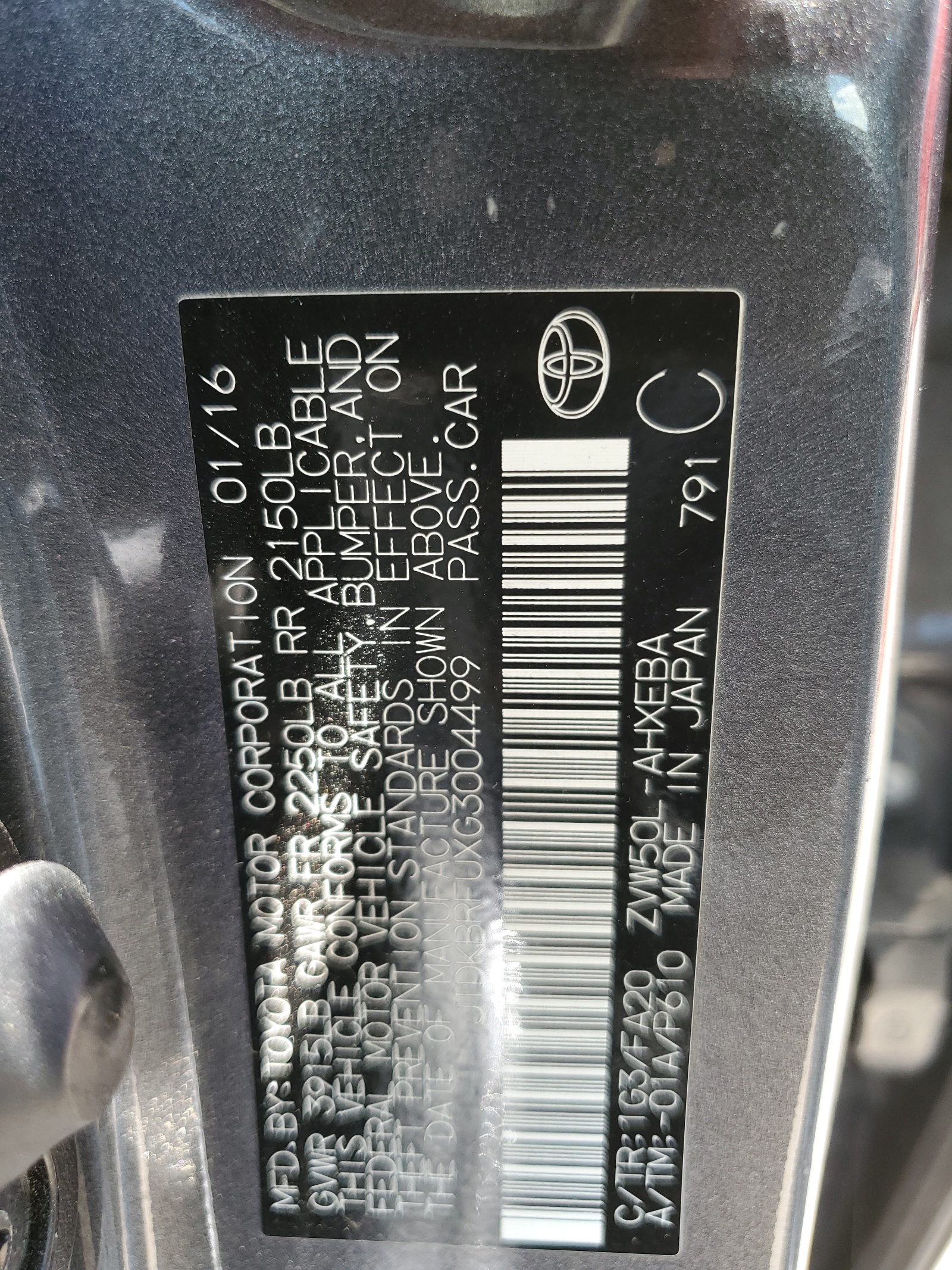 JTDKBRFUXG3004499 2016 Toyota Prius