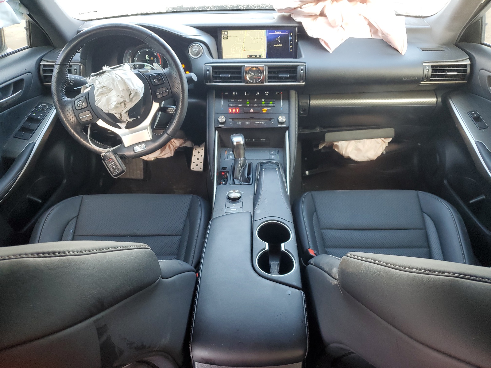 JTHBA1D23J5078928 2018 Lexus Is 300