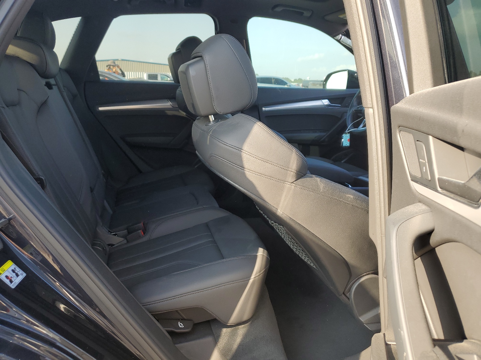 WA1ANAFYXL2103681 2020 Audi Q5 Premium