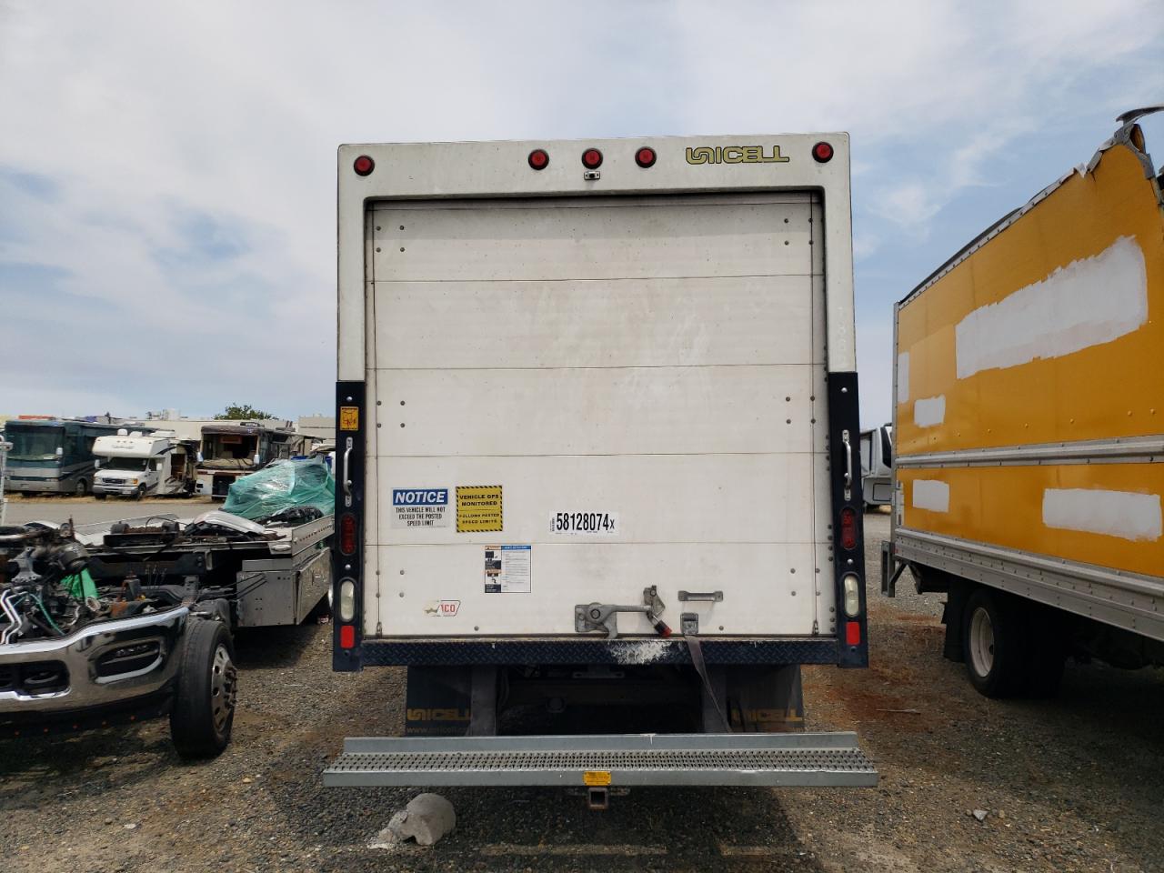 2018 Chevrolet Express G3500 VIN: 1GB0GSFG4J1234640 Lot: 58128074