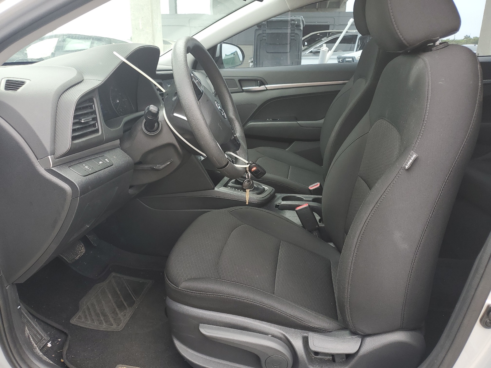 5NPD74LF5LH511571 2020 Hyundai Elantra Se