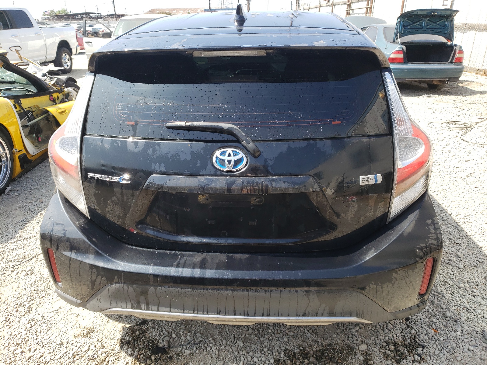 2018 Toyota Prius C vin: JTDKDTB36J1608557