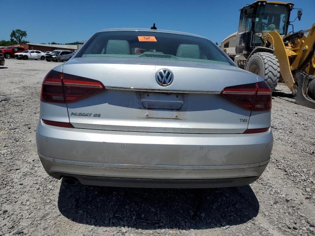 1VWBA7A36JC016109 | 2018 Volkswagen passat se