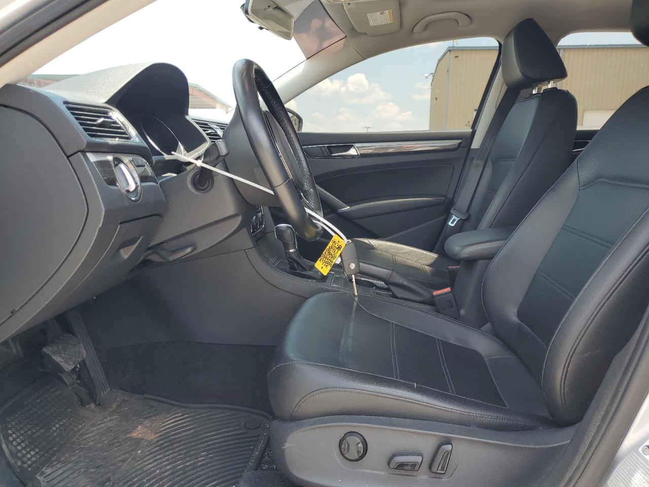 2017 Volkswagen Passat Se VIN: 1VWBT7A38HC036009 Lot: 58411354