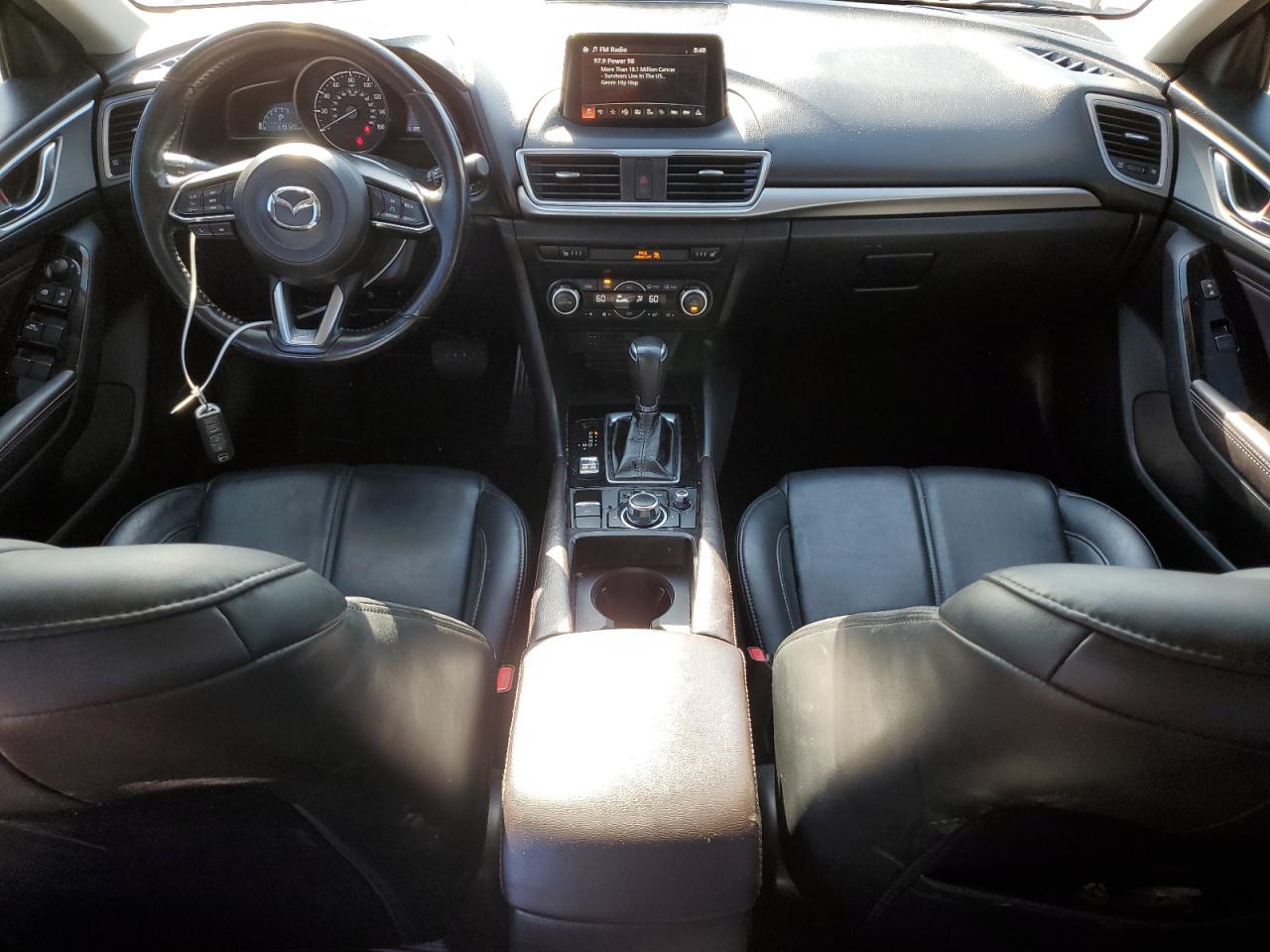 2018 Mazda 3 Touring VIN: 3MZBN1V30JM169840 Lot: 59958834
