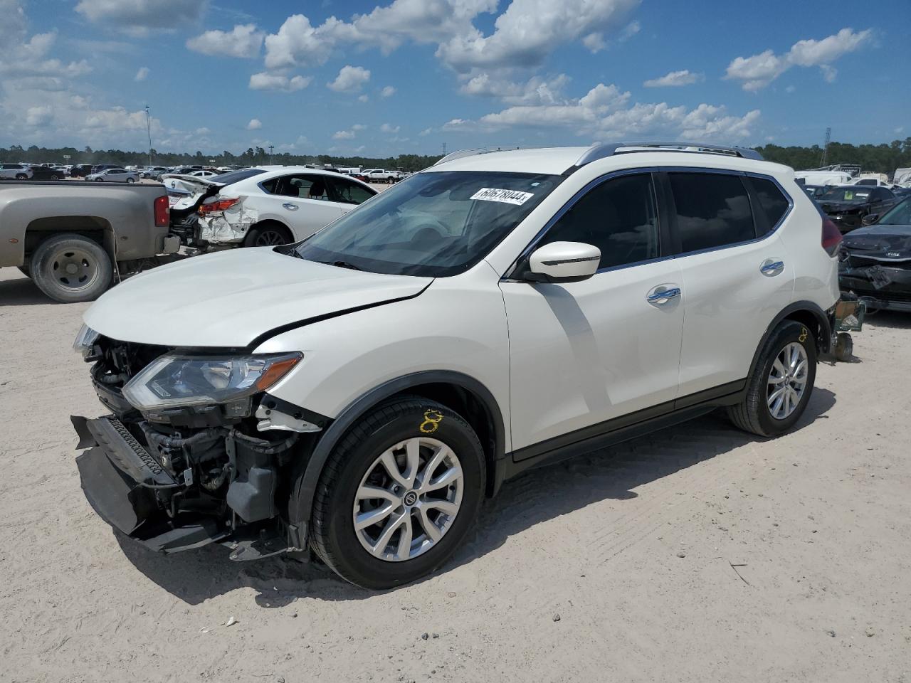2019 Nissan Rogue - Image 1