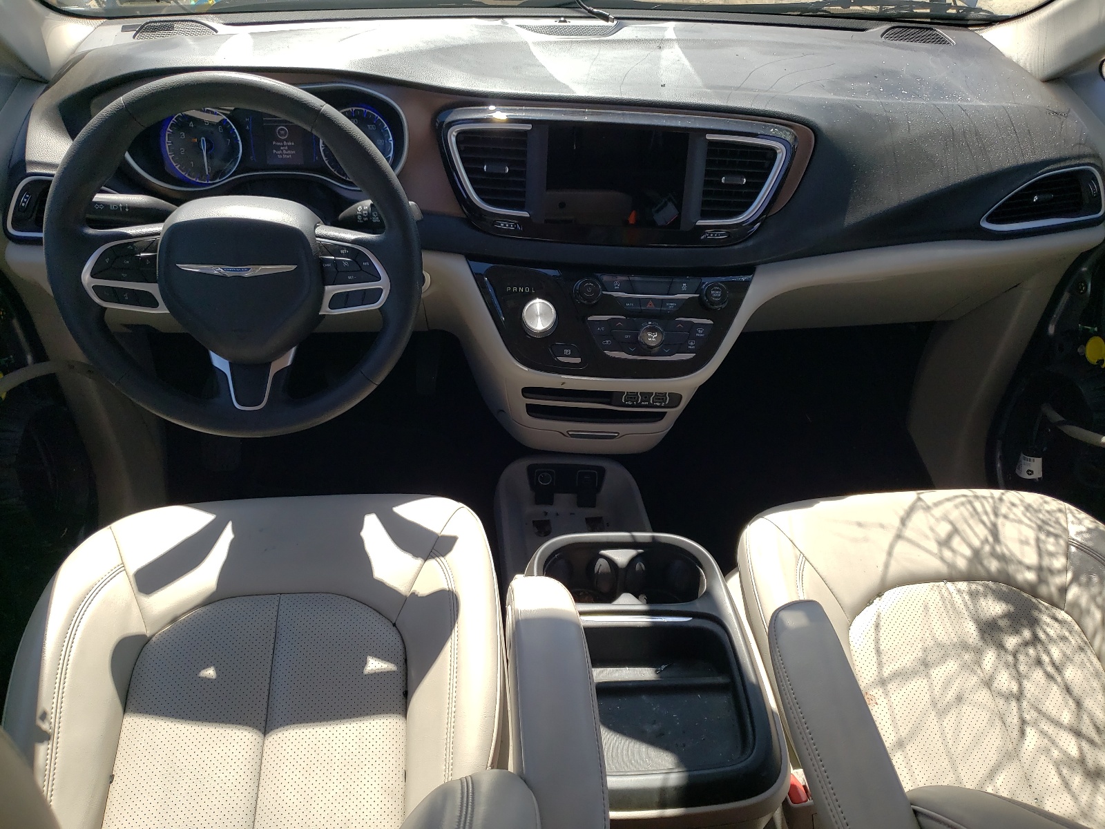 2C4RC1DG9MR537666 2021 Chrysler Voyager Lxi