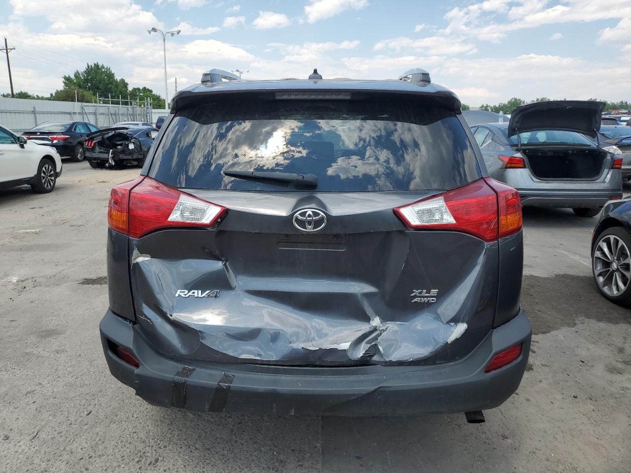 2015 Toyota Rav4 Xle VIN: 2T3RFREV3FW407975 Lot: 60976364