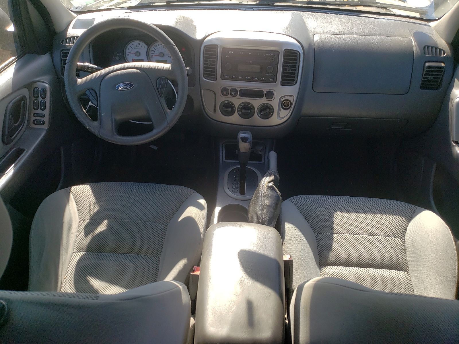 1FMYU03135KA94541 2005 Ford Escape Xlt