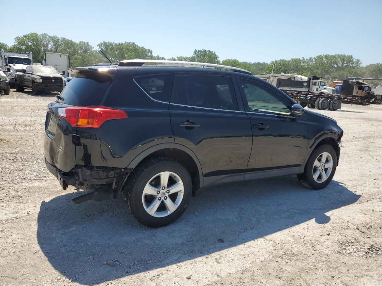 2014 Toyota RAV 4 - Image 3