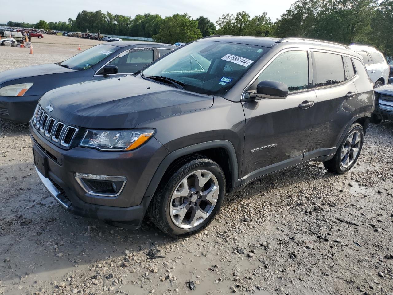 3C4NJCCB7LT229719 2020 JEEP COMPASS - Image 1