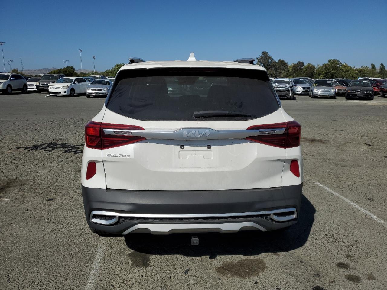 2023 Kia Seltos Sx VIN: KNDETCA20P7420101 Lot: 58936414