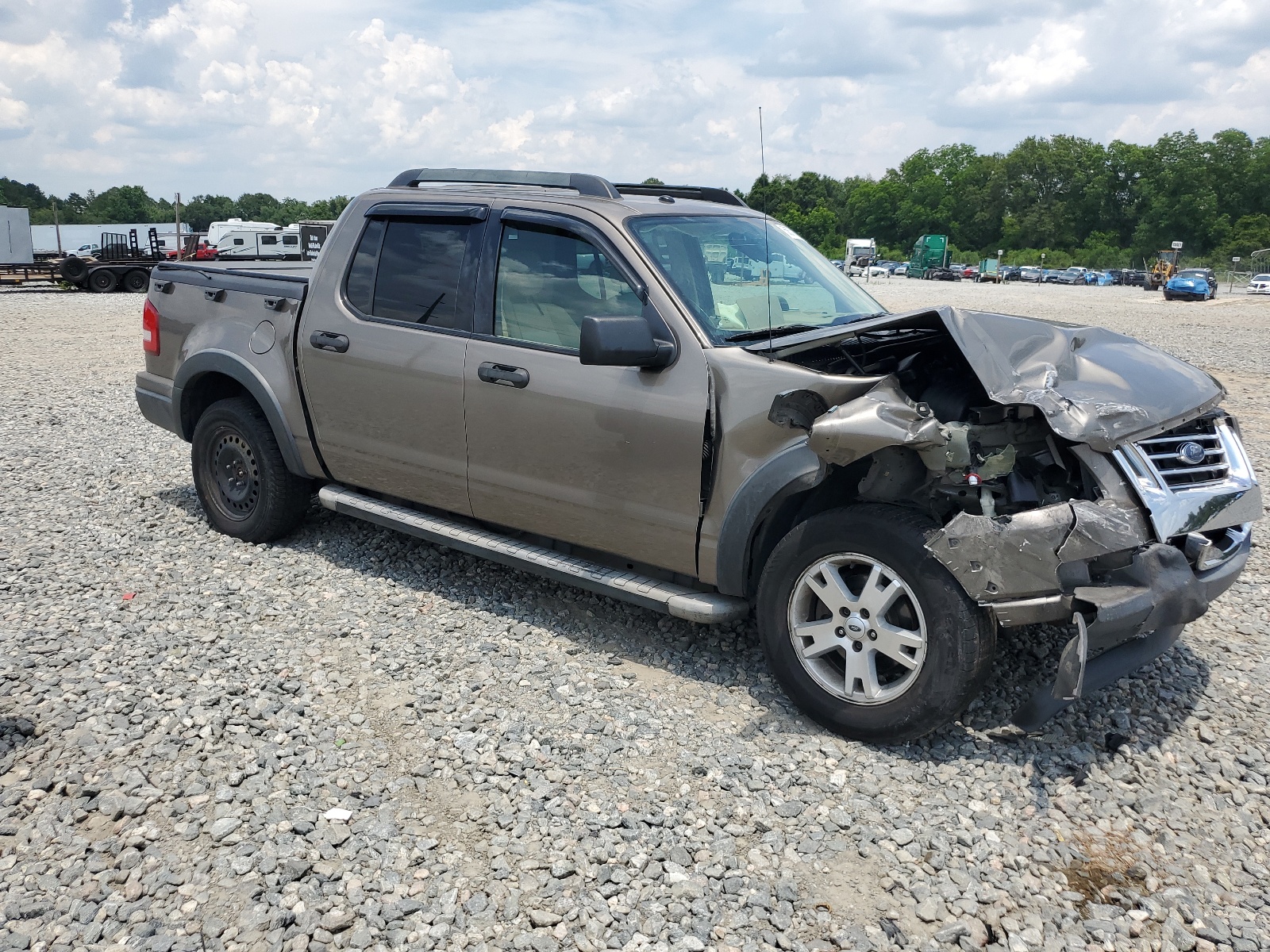 1FMEU31K37UA19023 2007 Ford Explorer Sport Trac Xlt