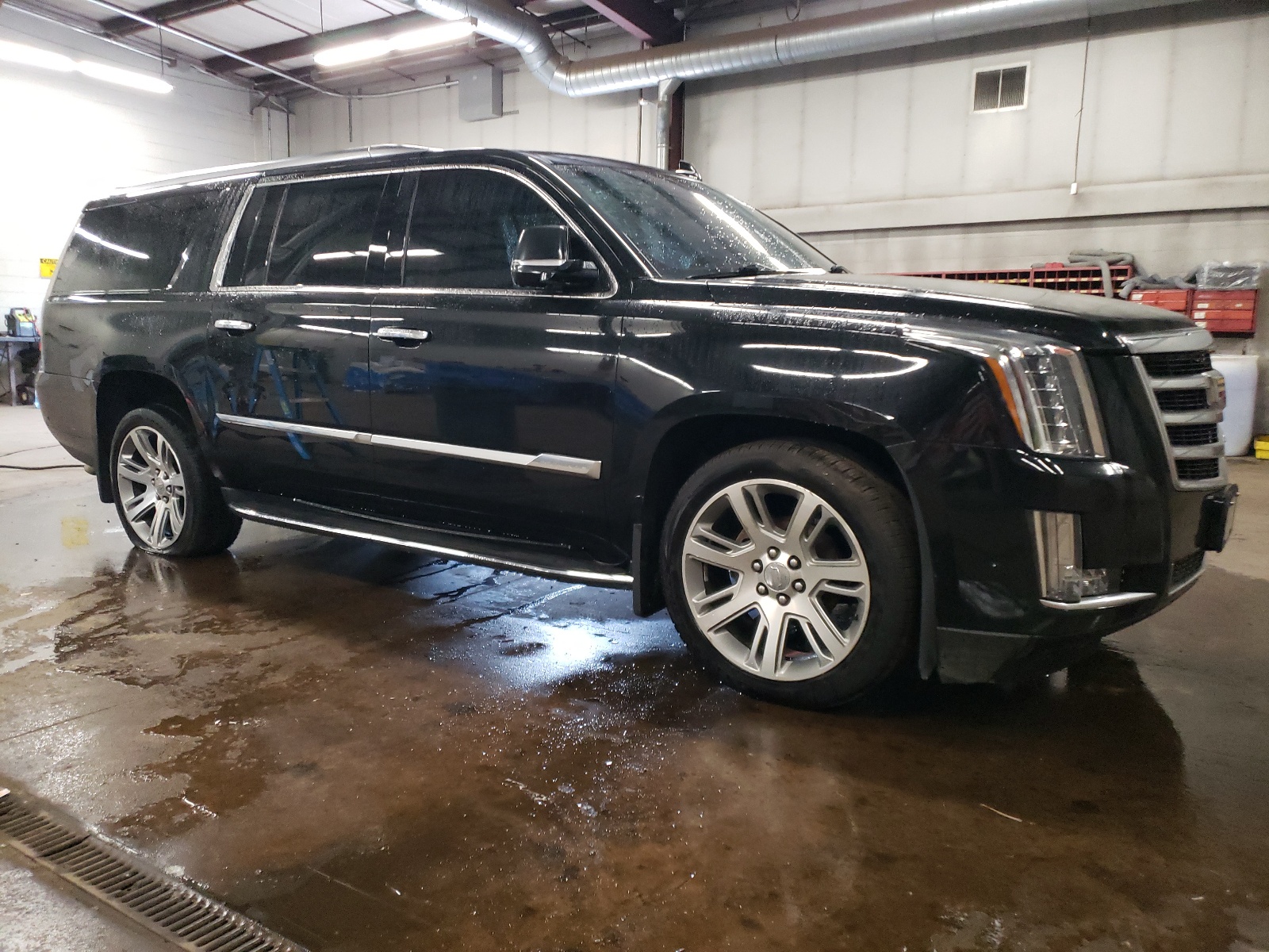 1GYS4HKJ7HR386645 2017 Cadillac Escalade Esv Luxury