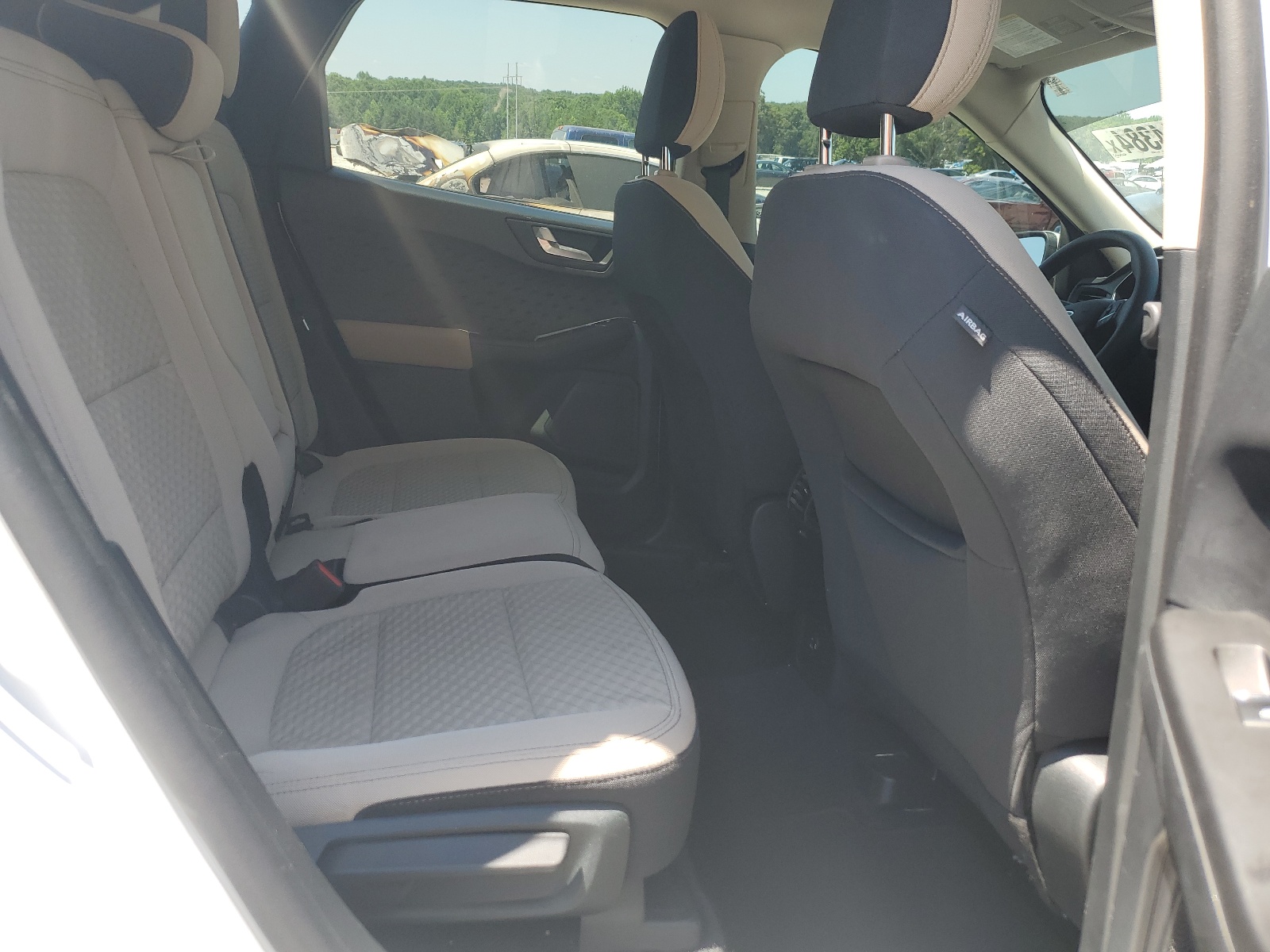 1FMCU0G64LUB38256 2020 Ford Escape Se