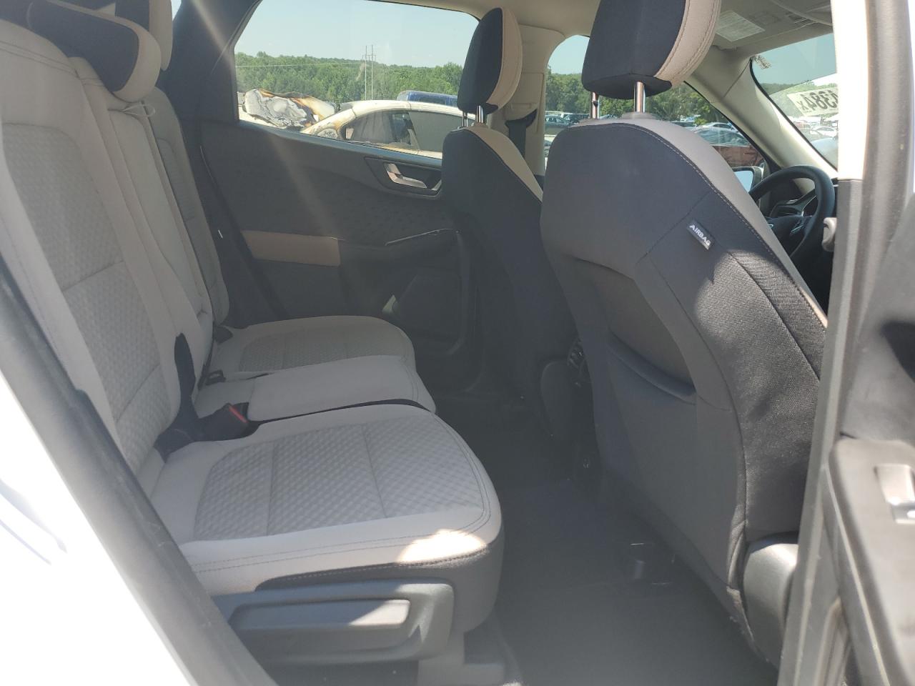 2020 Ford Escape Se VIN: 1FMCU0G64LUB38256 Lot: 60044384