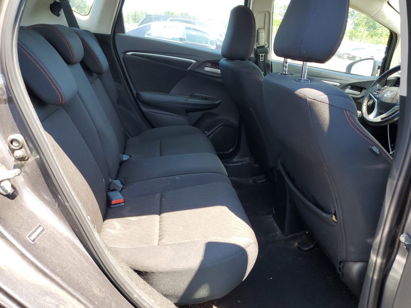 3HGGK5H61JM707915 2018 Honda Fit Sport