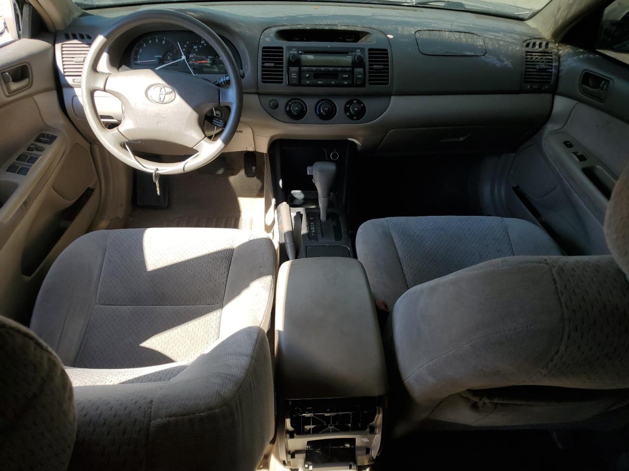 2004 Toyota Camry Le VIN: 4T1BE32K14U913158 Lot: 60057674