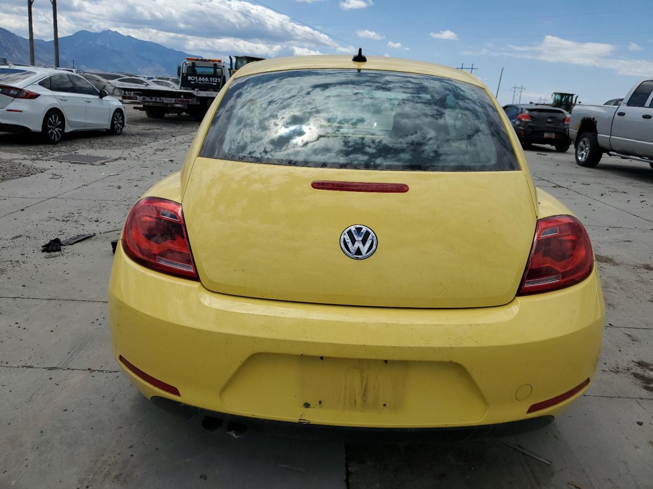 2012 Volkswagen Beetle VIN: 3VWJP7AT0CM661284 Lot: 59912444