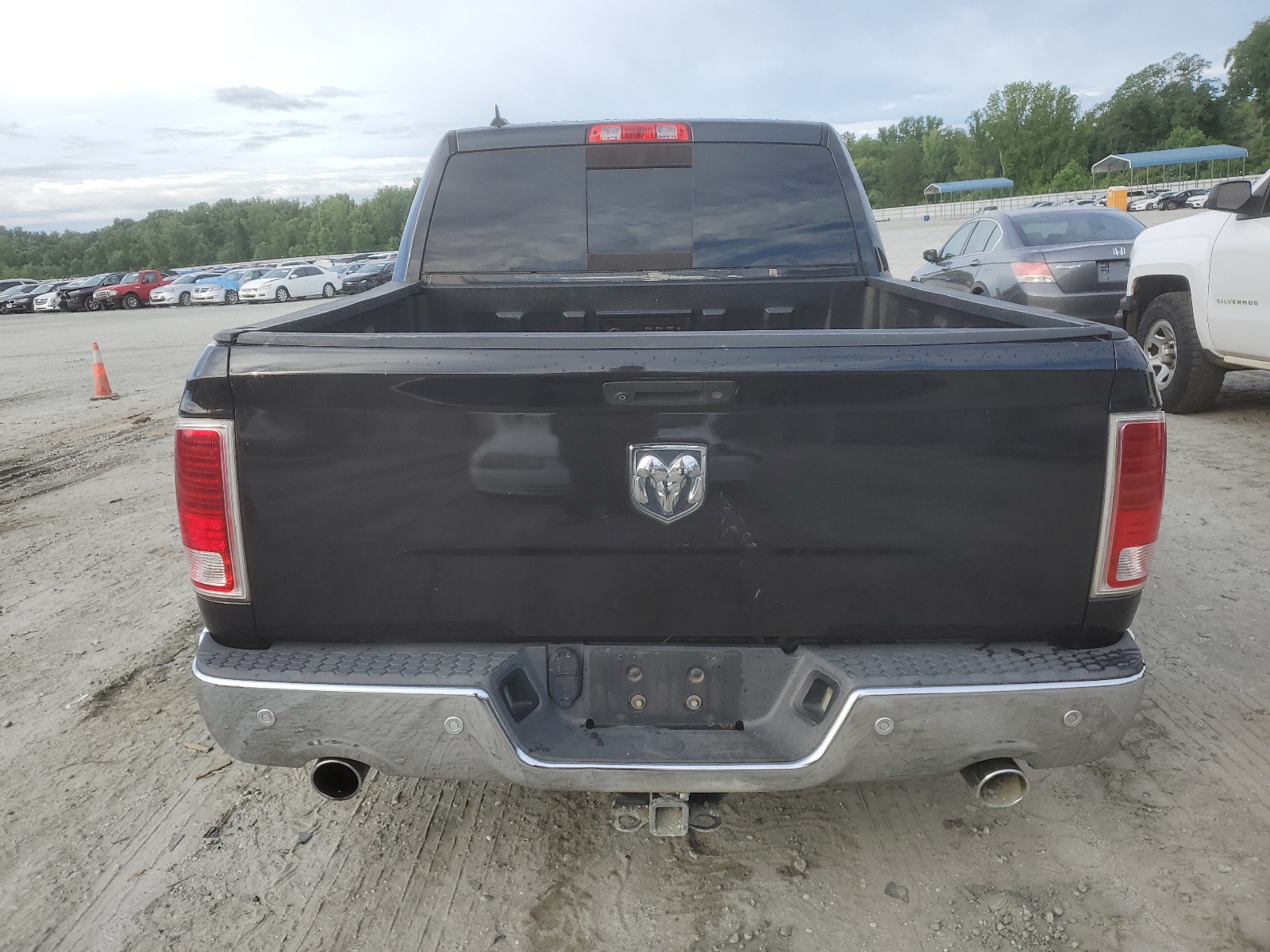 1C6RR6NT1GS159585 2016 Ram 1500 Laramie