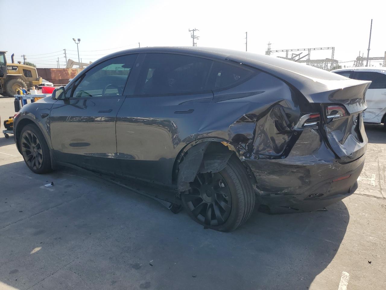 7SAYGDEE7RA229865 2024 TESLA MODEL Y - Image 2